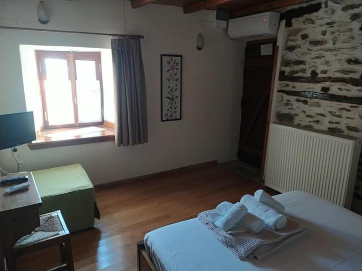 Archontiko Iatridis Hotel Mouresi Exterior photo