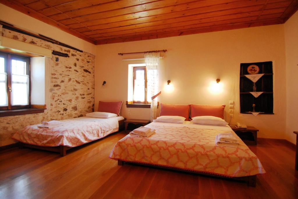 Archontiko Iatridis Hotel Mouresi Room photo