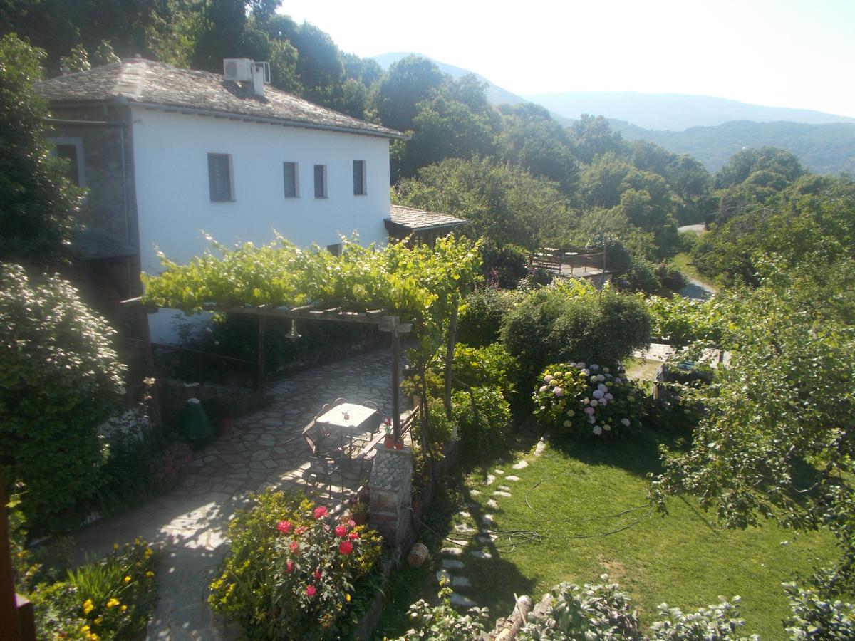 Archontiko Iatridis Hotel Mouresi Exterior photo