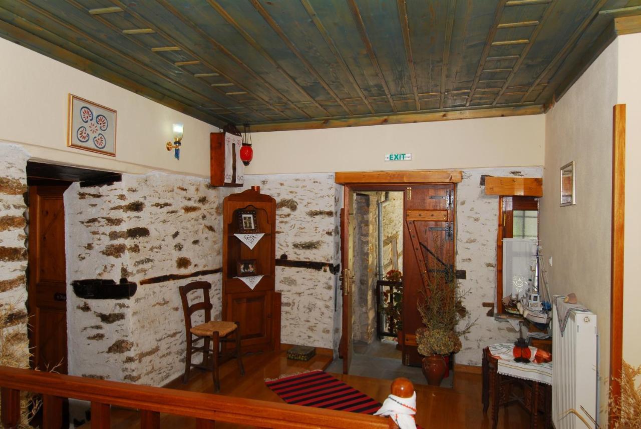 Archontiko Iatridis Hotel Mouresi Exterior photo